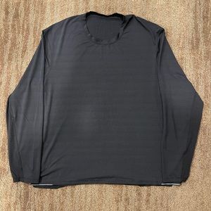 Lululemon Men’s Long Sleeve Shirt